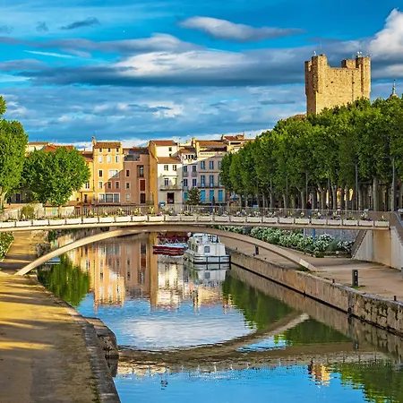 Maison De Village - Standing - Centre Historique بيت للعطل